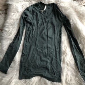 LULULEMON long sleeve